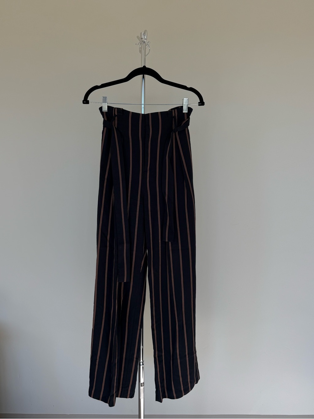 Vince Black Wide-Leg Pants with Brown Pinstripes